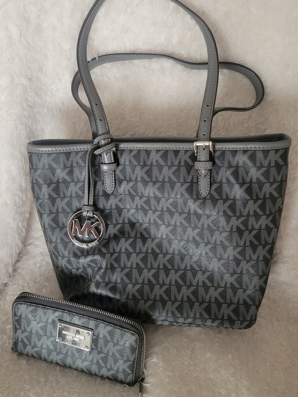 Michael Kors Grey MK Signature Tote with Matching Wallet